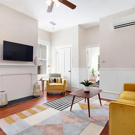 West Park Suites Unit D